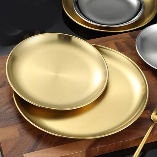 heavy-duty stainless steel dinner plates