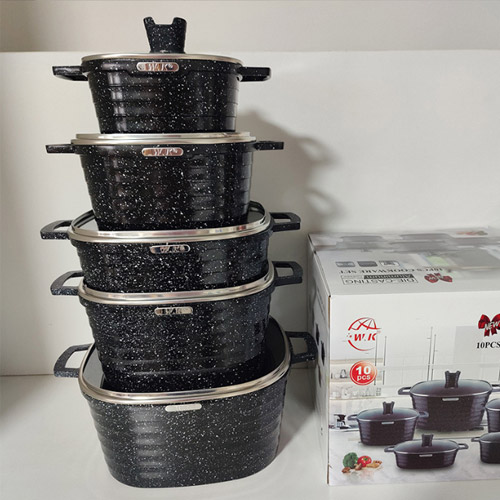 Non stick pots and pans