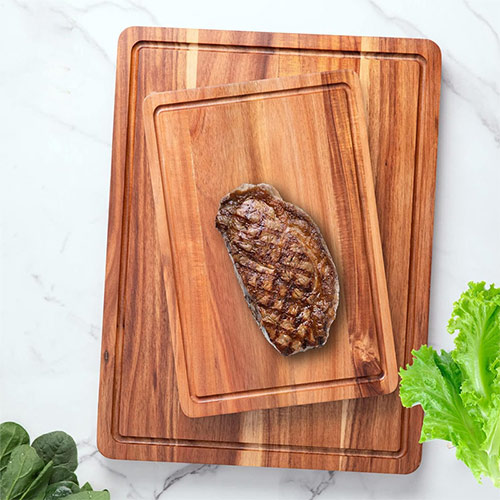 wood cutting board for kitchen use