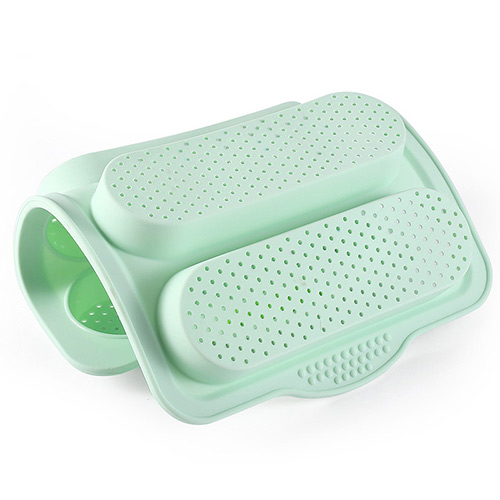 Heat resistant silicone baking pan