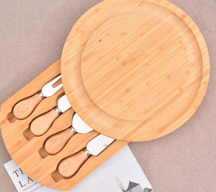 round bamboo cutting board set