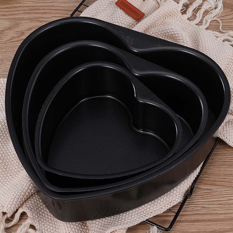 Heart Cake Tin Factory